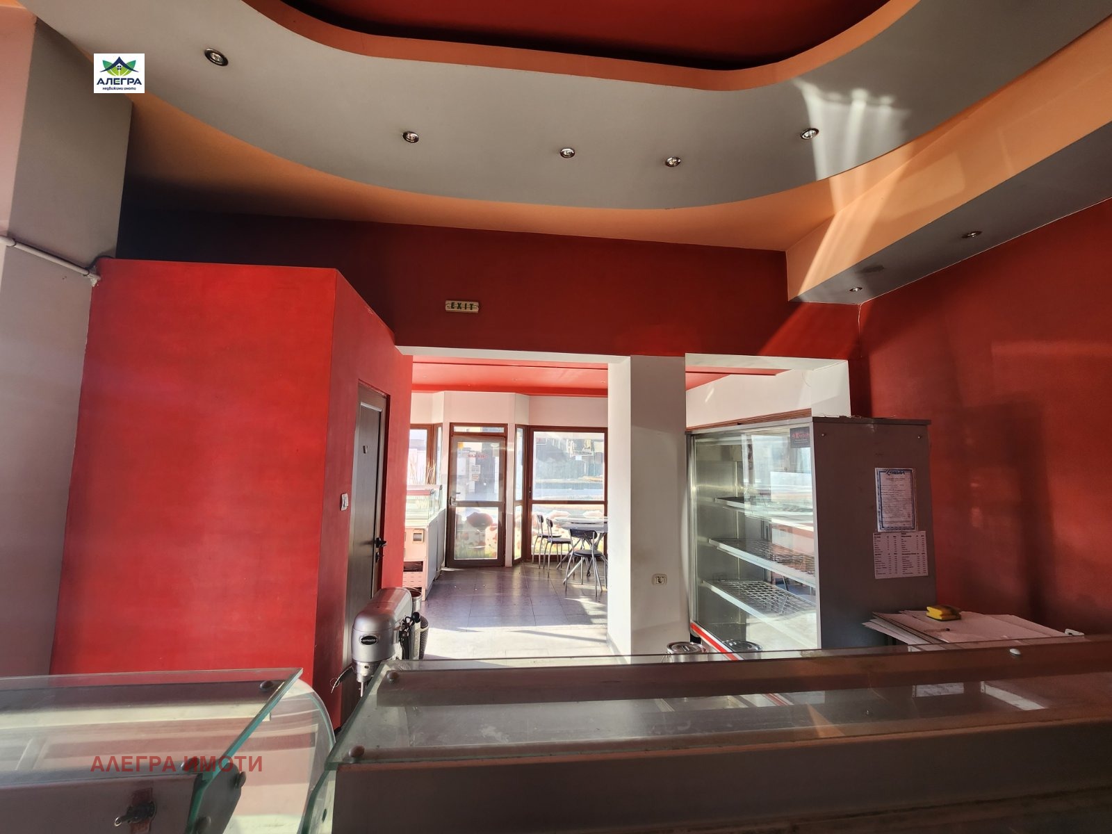 Продава ЗАВЕДЕНИЕ, гр. Пазарджик, Център, снимка 2 - Заведения - 51328642