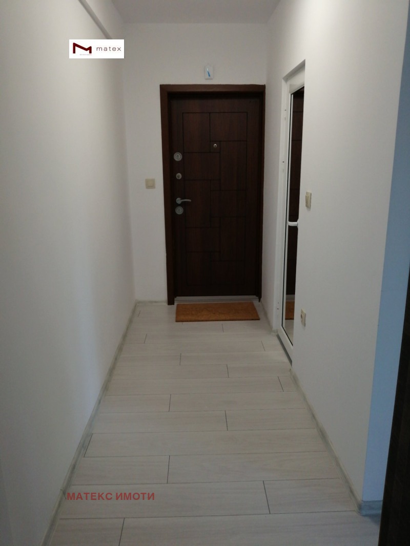 À venda  2 quartos Varna , Vazrajdane 1 , 68 m² | 69910605 - imagem [2]