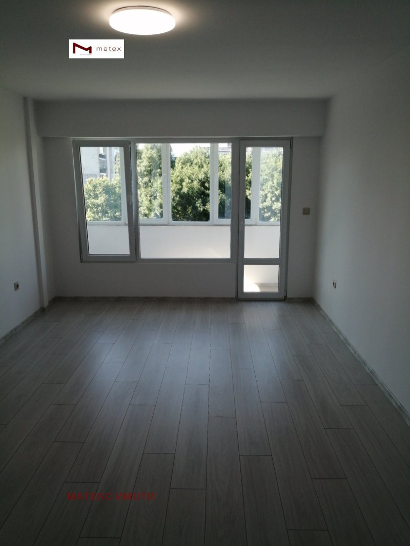 À venda  2 quartos Varna , Vazrajdane 1 , 68 m² | 69910605 - imagem [6]