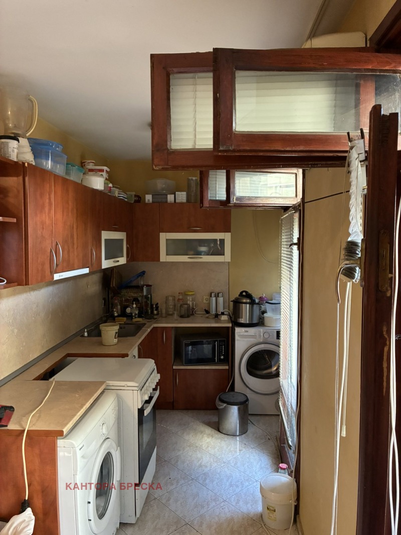 For Sale  2 bedroom Plovdiv , Sadiyski , 69 sq.m | 40774696 - image [6]