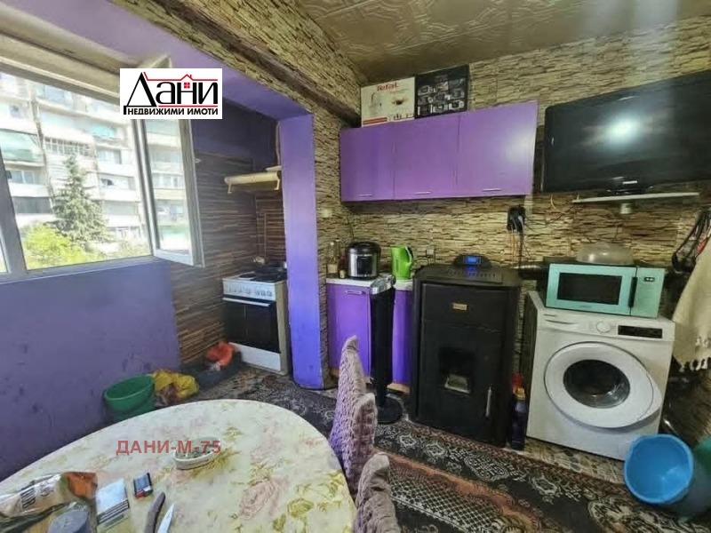 Продава  3-стаен град Шумен , Тракия , 80 кв.м | 18253638 - изображение [4]