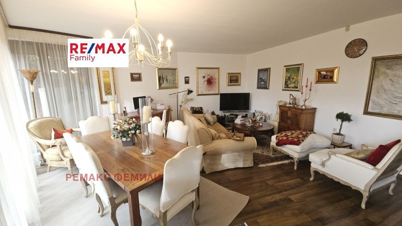 Продава 3-СТАЕН, гр. Варна, Свети Никола