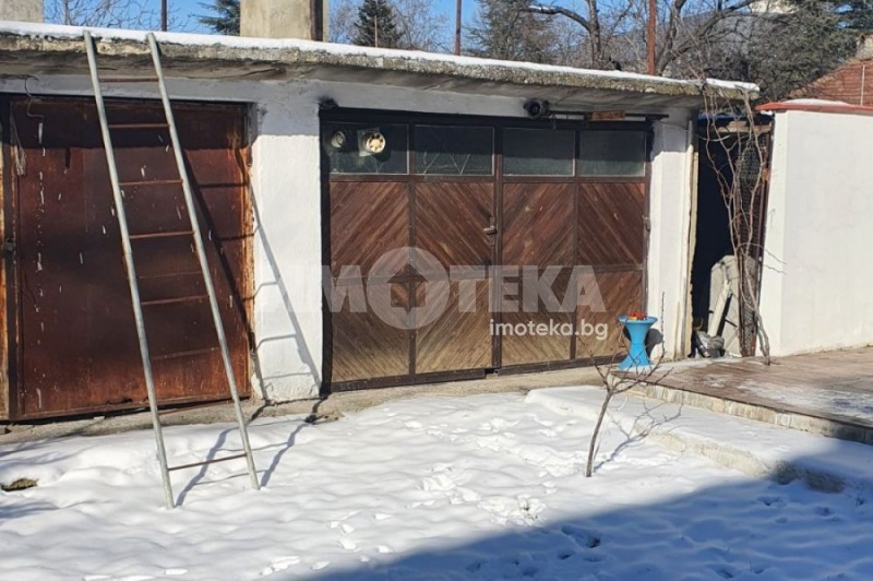 Продава МНОГОСТАЕН, гр. Варна, Левски 1, снимка 6 - Aпартаменти - 49390120