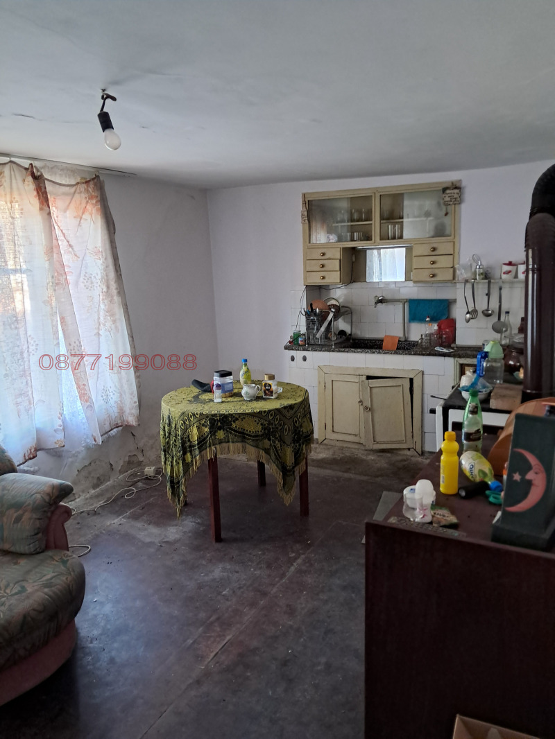 Продава МНОГОСТАЕН, с. Черни Осъм, област Ловеч, снимка 6 - Апартаменти - 53110013