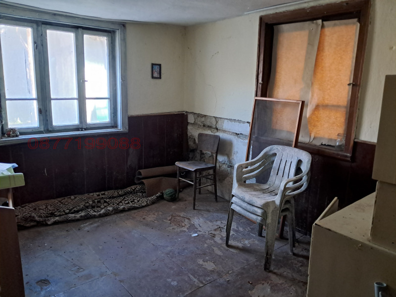 Продава МНОГОСТАЕН, с. Черни Осъм, област Ловеч, снимка 9 - Апартаменти - 53110013