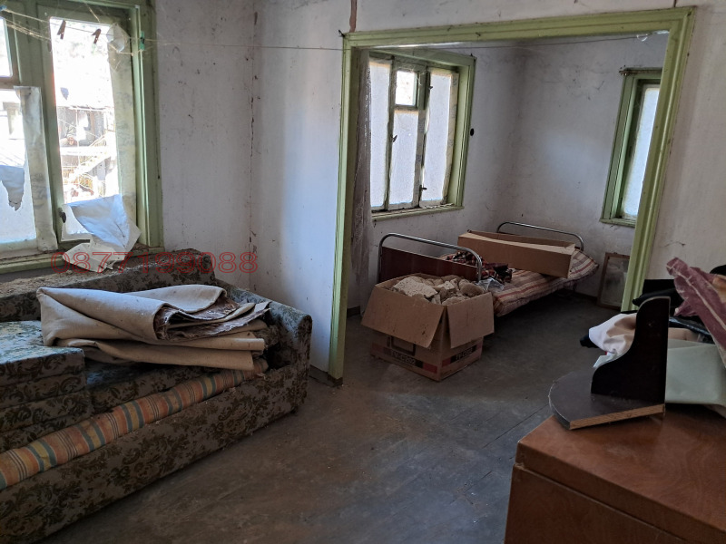 Продава МНОГОСТАЕН, с. Черни Осъм, област Ловеч, снимка 10 - Апартаменти - 53110013