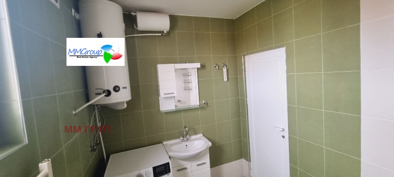 Продава ЕТАЖ ОТ КЪЩА, гр. София, Бенковски, снимка 2 - Етаж от къща - 52733203