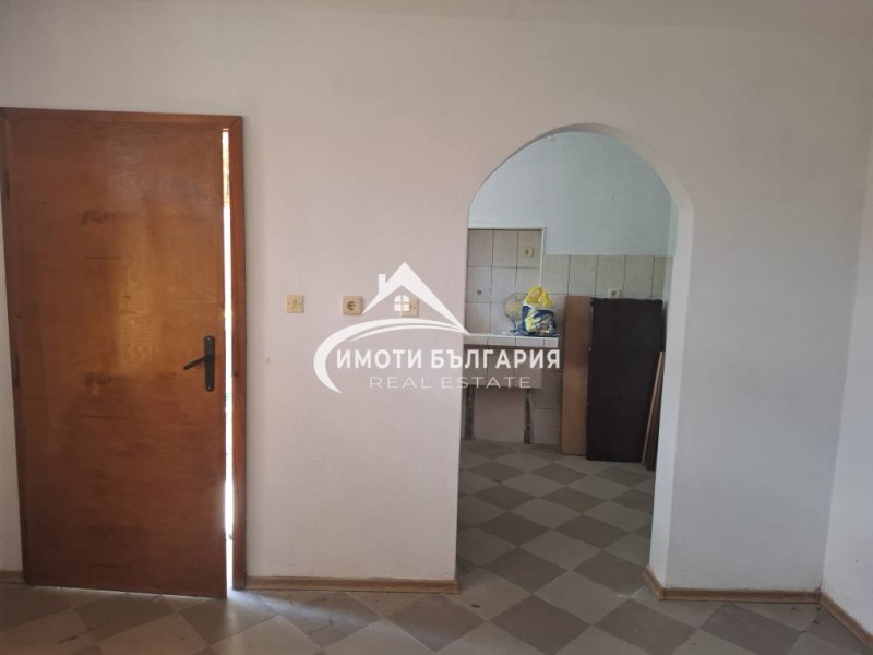 Продава КЪЩА, с. Кърнаре, област Пловдив, снимка 4 - Къщи - 52611294