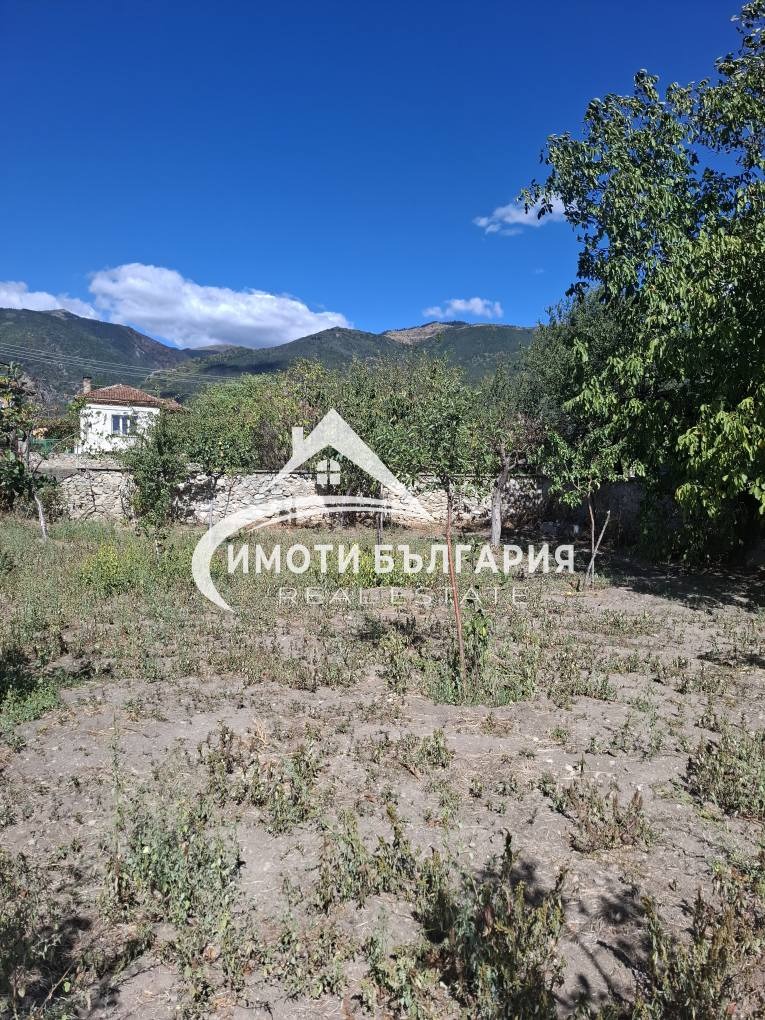 Продава КЪЩА, с. Кърнаре, област Пловдив, снимка 13 - Къщи - 52611294