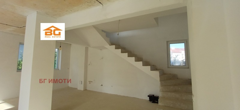Продава КЪЩА, гр. Варна, м-т Горна Трака, снимка 4 - Къщи - 53038934