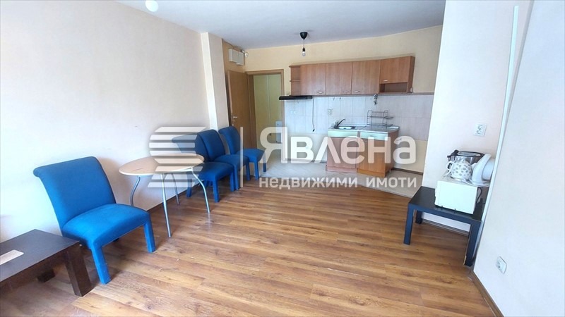 Продава 2-СТАЕН, гр. София, Младост 1А