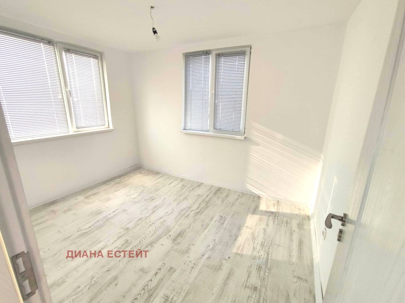 Продава КЪЩА, с. Покрайна, област Видин, снимка 6 - Къщи - 52894836