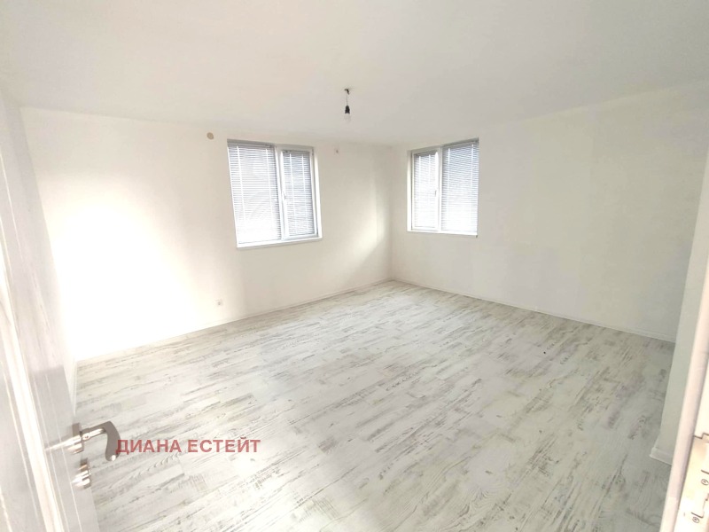 Продава КЪЩА, с. Покрайна, област Видин, снимка 8 - Къщи - 52894836