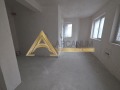 Продава ОФИС, гр. Варна, ЖП Гара, снимка 2
