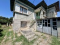 Продава КЪЩА, област Русе, с. Мечка • 46500 € / 90946.10 лв. • 67709643 4