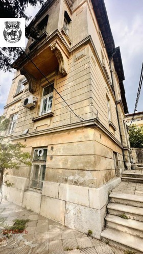 Продажба на етажи от къща в град Шумен — страница 4 - изображение 17 
