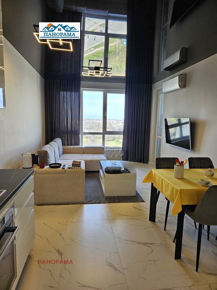 Eladó  1 hálószoba Plovdiv , Trakija , 76 négyzetméter | 57712188