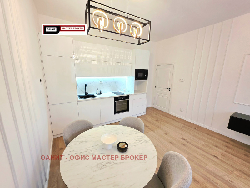 Продава 2-СТАЕН, гр. София, Център, снимка 3 - Апартаменти - 52987345