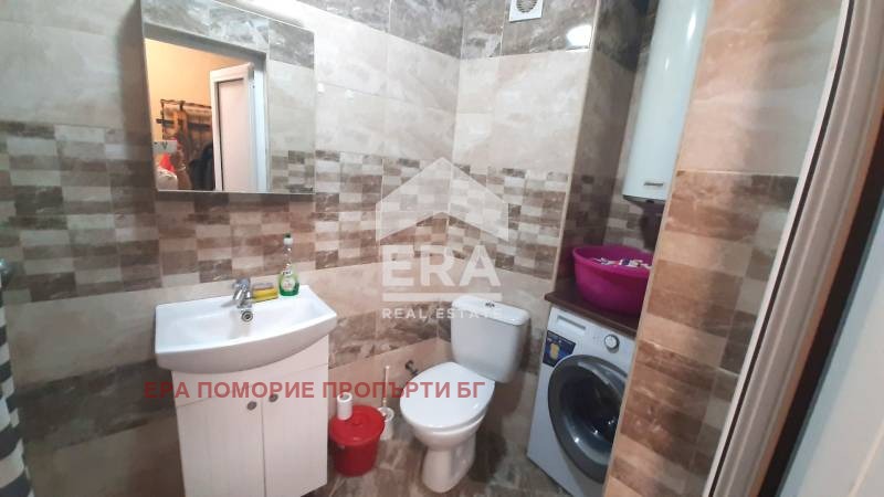 Продава 3-СТАЕН, гр. Поморие, област Бургас, снимка 9 - Aпартаменти - 47421007