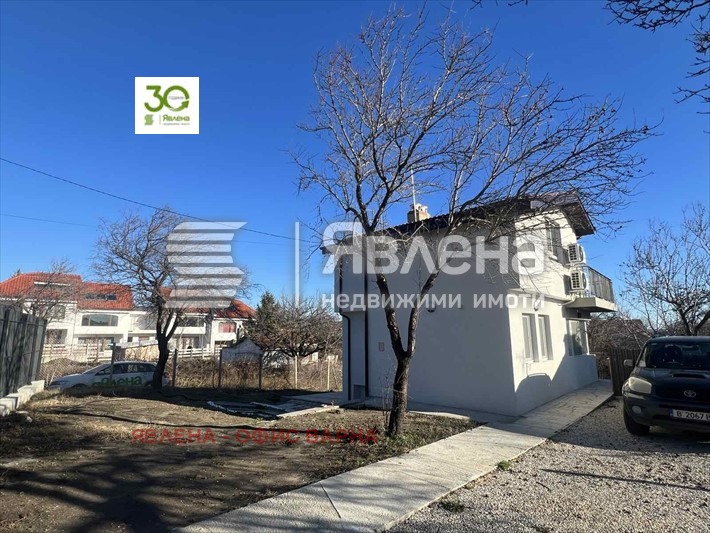 Продава КЪЩА, гр. Варна, м-т Долна Трака, снимка 15 - Къщи - 49263918