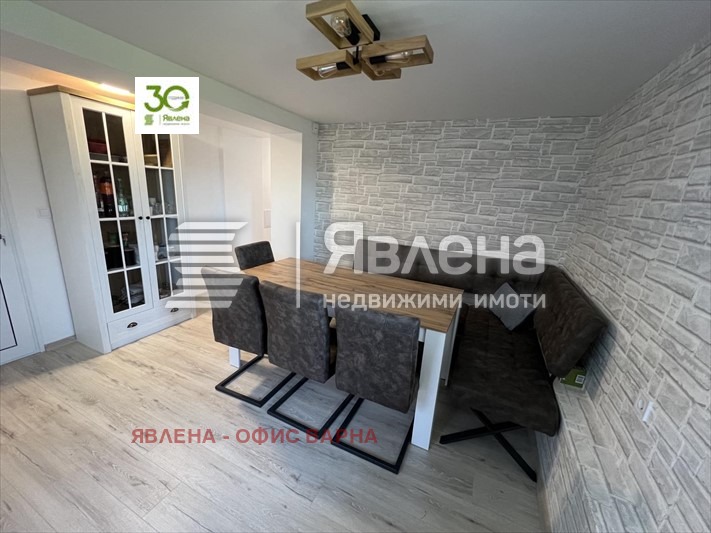 Продава КЪЩА, гр. Варна, м-т Долна Трака, снимка 4 - Къщи - 49263918