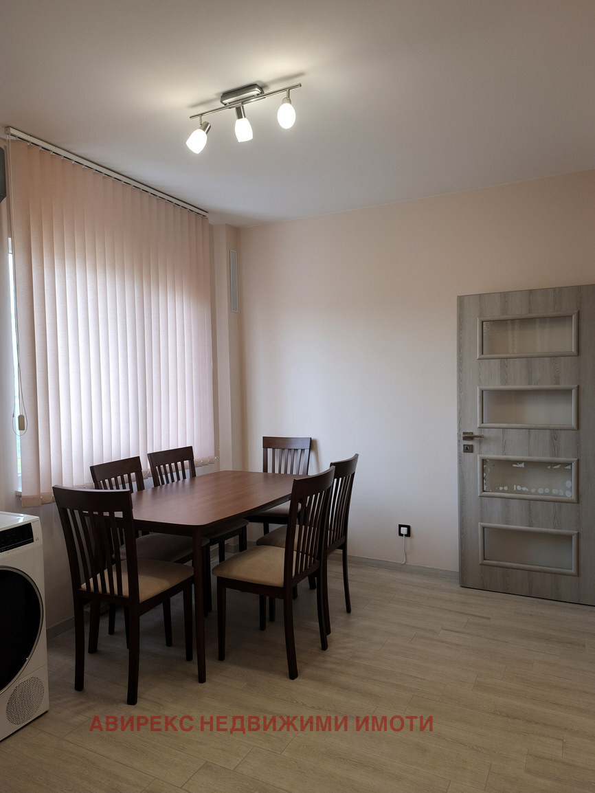 Продава 4-СТАЕН, гр. Пловдив, Тракия, снимка 6 - Апартаменти - 55938404