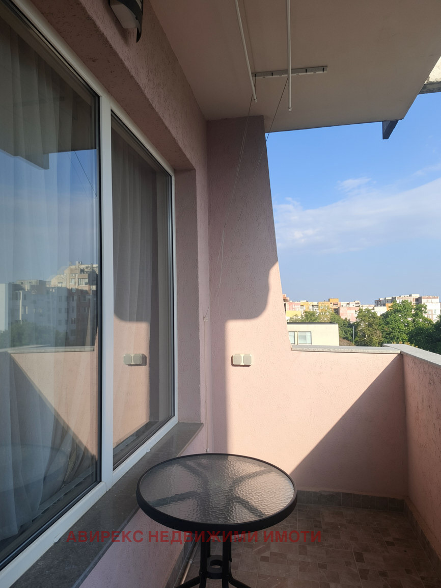 Продава 4-СТАЕН, гр. Пловдив, Тракия, снимка 2 - Апартаменти - 55938404