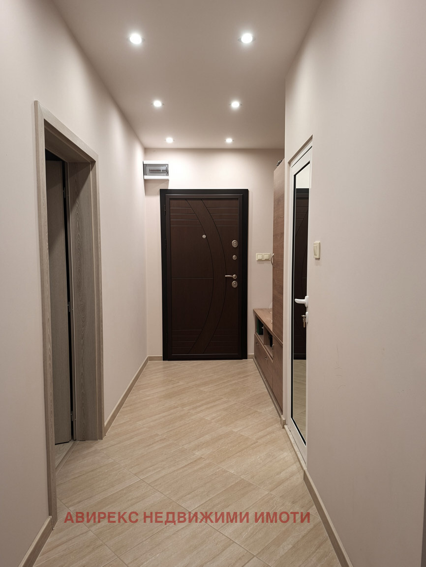 Продава 4-СТАЕН, гр. Пловдив, Тракия, снимка 13 - Апартаменти - 55938404