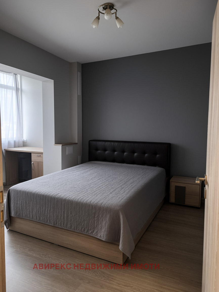 Продава 4-СТАЕН, гр. Пловдив, Тракия, снимка 12 - Апартаменти - 55938404