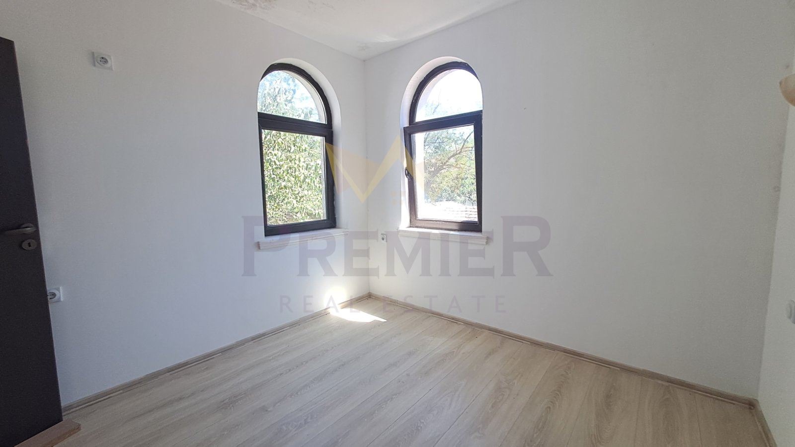 Продава КЪЩА, гр. Варна, с. Константиново, снимка 11 - Къщи - 55751325