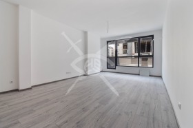 Studio undefined
