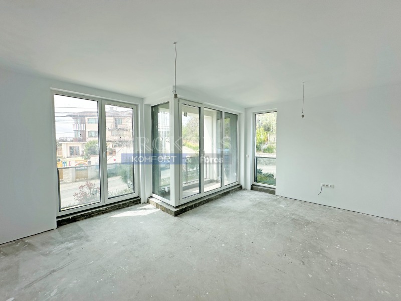 Myytävänä  2 makuuhuonetta Varna , Izgrev , 83 neliömetriä | 48095250 - kuva [2]