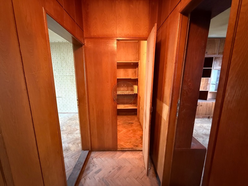 Продава 3-СТАЕН, гр. Велико Търново, Център, снимка 3 - Апартаменти - 53324237