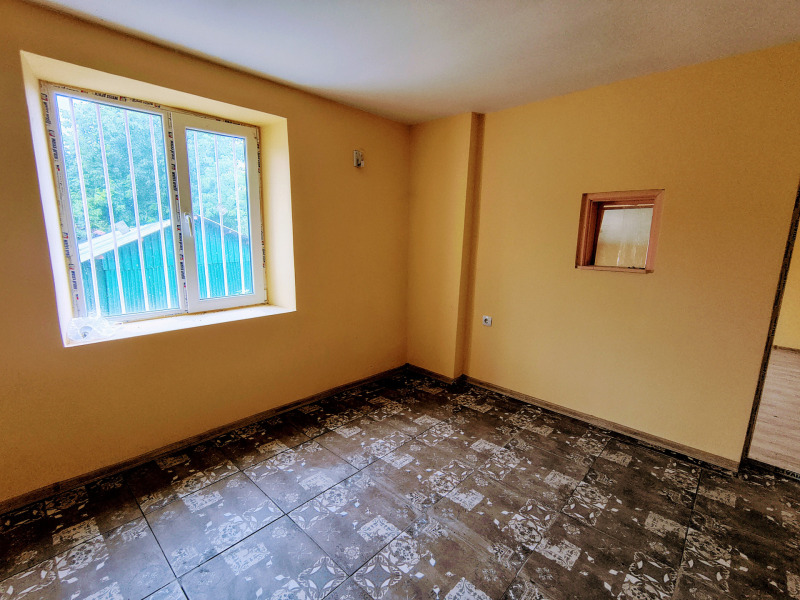 Продава КЪЩА, с. Косарка, област Габрово, снимка 12 - Къщи - 53371335