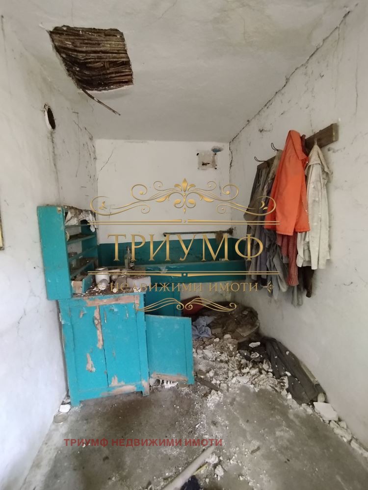 Продава КЪЩА, с. Искър, област Варна, снимка 9 - Къщи - 53797180