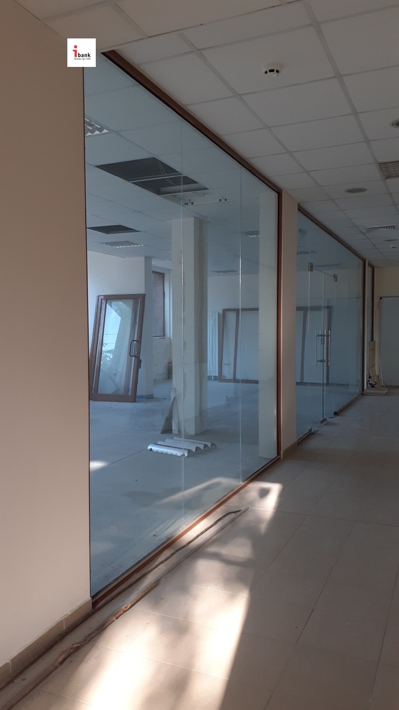 Til salg  Butik Sofia , Lyulin 10 , 44 kvm | 18123010 - billede [2]
