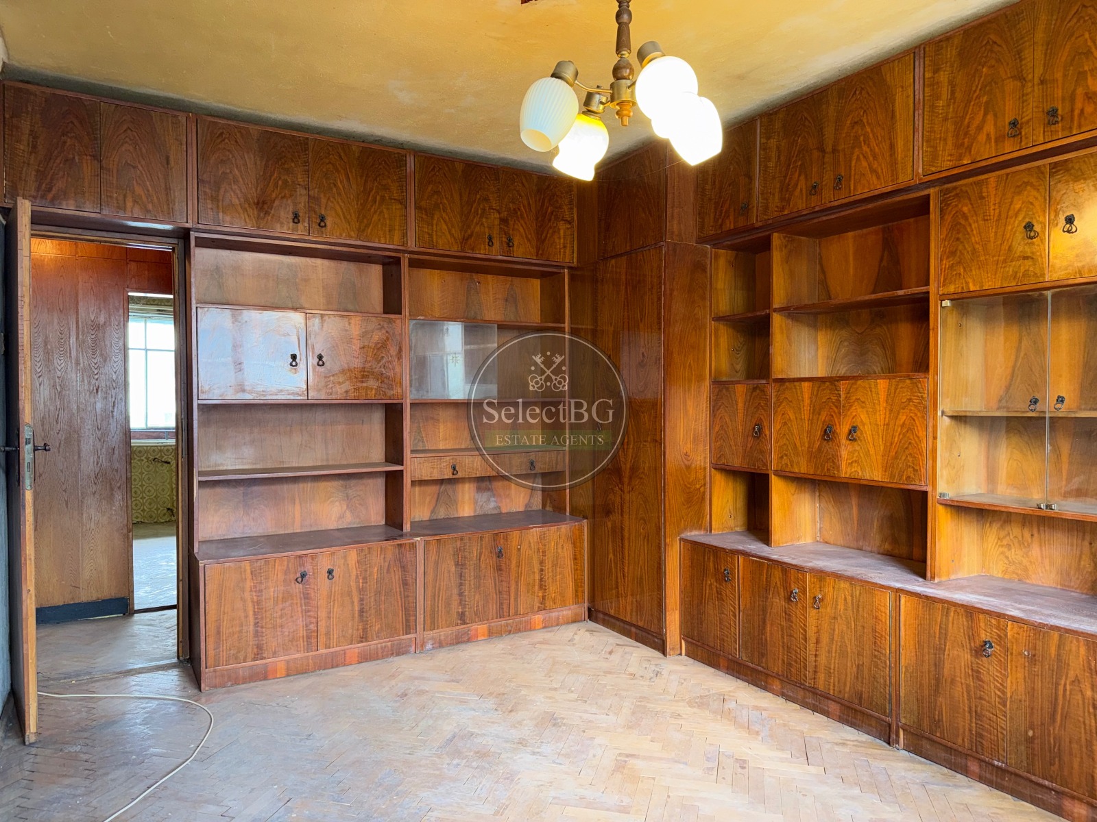 Продава 3-СТАЕН, гр. Велико Търново, Център, снимка 2 - Апартаменти - 53324237