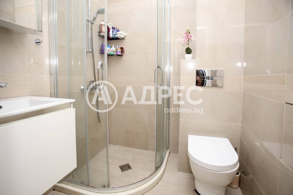 Продава 3-СТАЕН, гр. София, Център, снимка 8 - Апартаменти - 54604025