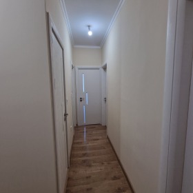 2 slaapkamers Orel, Razgrad 5