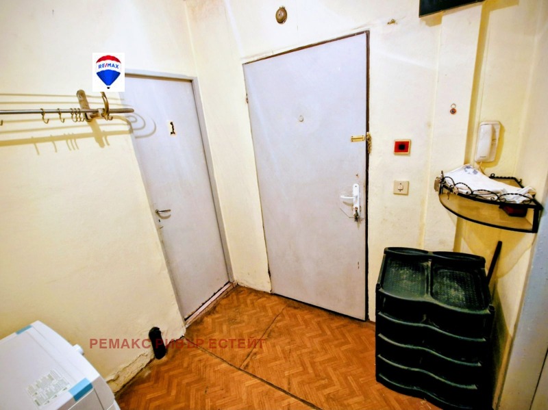Till salu  Studio Ruse , Vazrajdane , 42 kvm | 30449182 - bild [14]