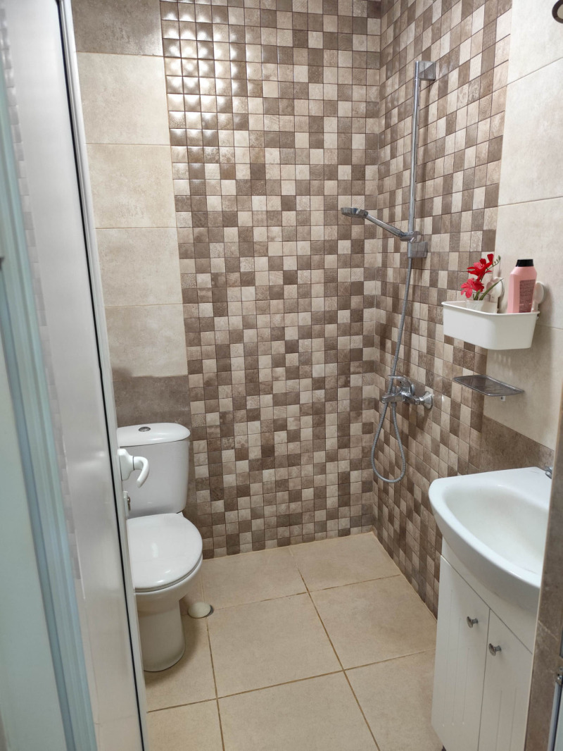 Продава 2-СТАЕН, гр. Пловдив, Център, снимка 6 - Апартаменти - 52651055