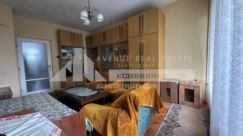 Продава 3-СТАЕН, гр. Пловдив, Гагарин, снимка 2 - Апартаменти - 52747744