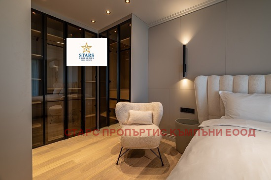 Продава 4-СТАЕН, гр. Варна, к.к. Св.Св. Константин и Елена