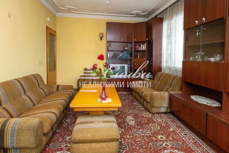 Продава  Мезонет град Шумен , Център , 107 кв.м | 39744865