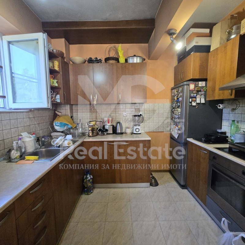 Продава  Етаж от къща град Пловдив , Младежки Хълм , 137 кв.м | 10966758 - изображение [3]