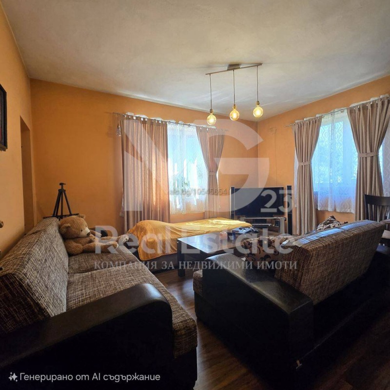 Продава  Етаж от къща град Пловдив , Младежки Хълм , 137 кв.м | 10966758