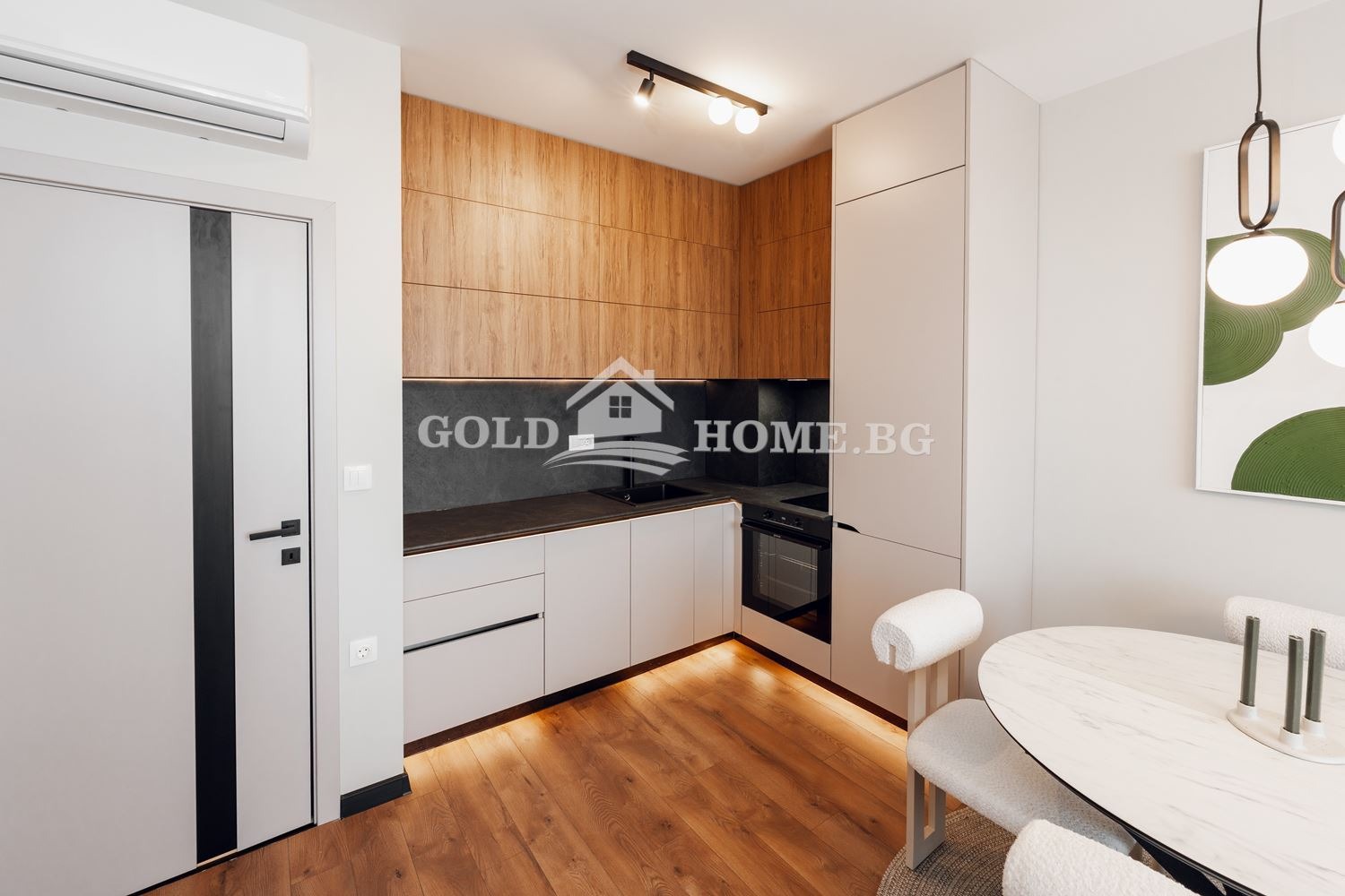 Продава 2-СТАЕН, гр. Пловдив, Кършияка, снимка 2 - Апартаменти - 54106166