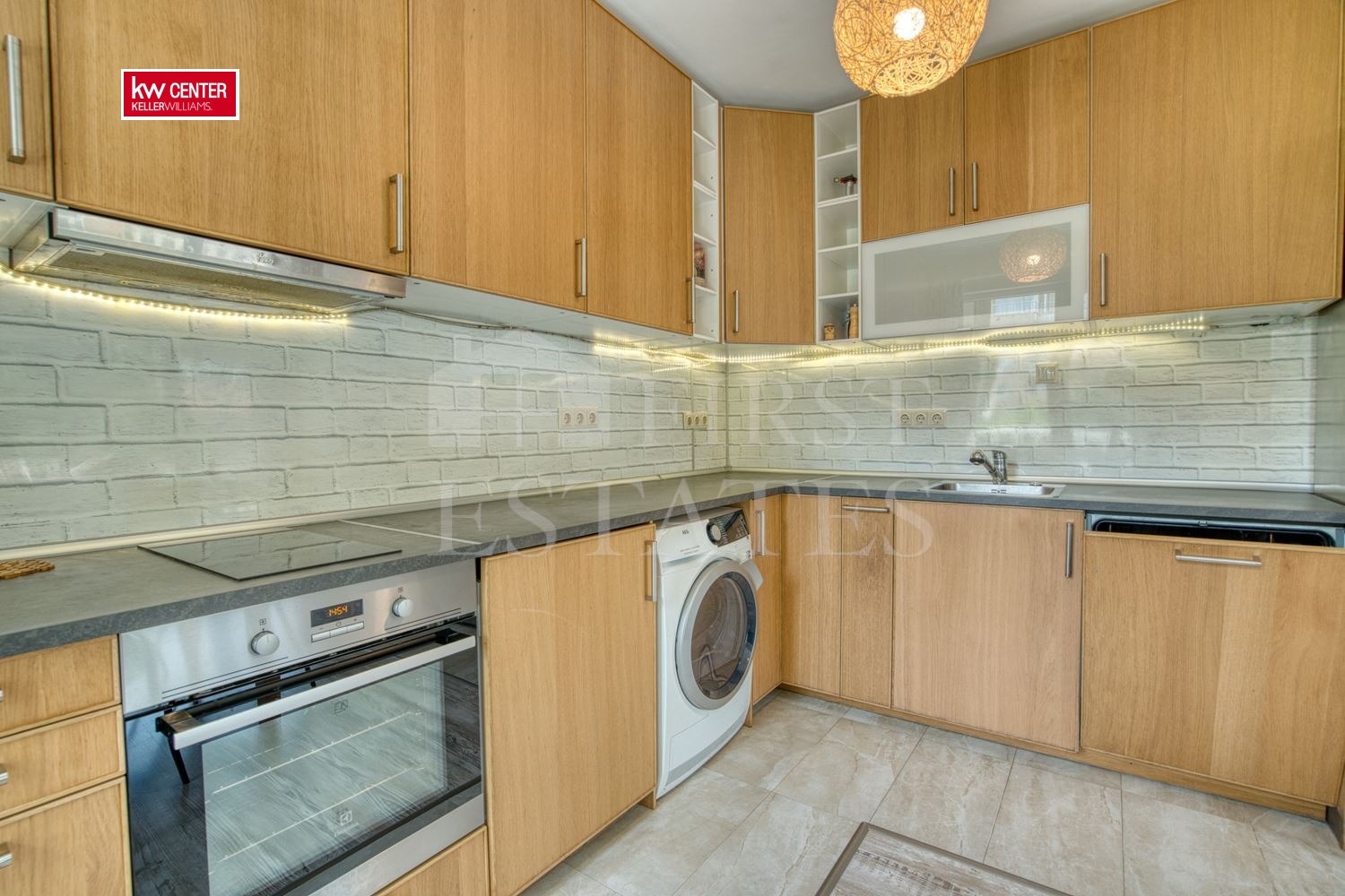 Продава 4-СТАЕН, гр. София, Павлово, снимка 4 - Апартаменти - 54748945