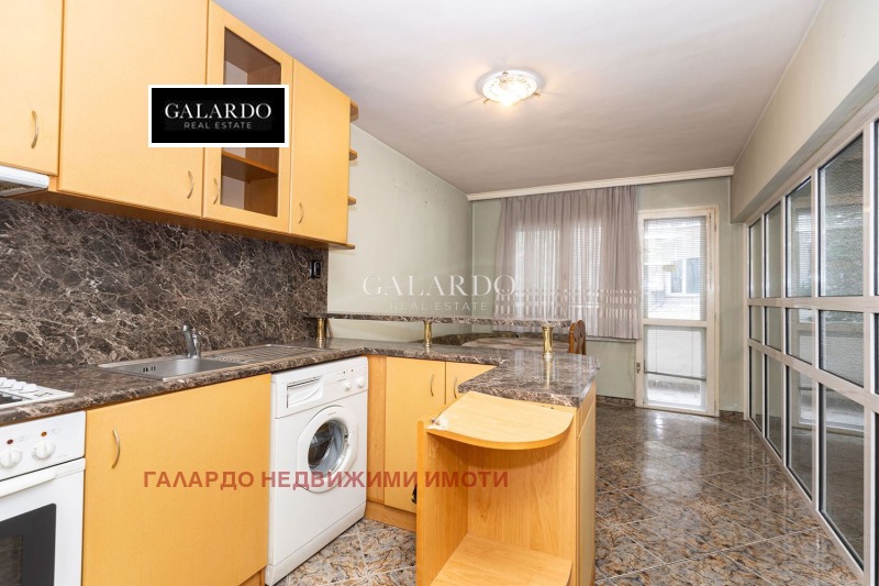 Продава 3-СТАЕН, гр. Пловдив, Кършияка, снимка 2 - Апартаменти - 53562650