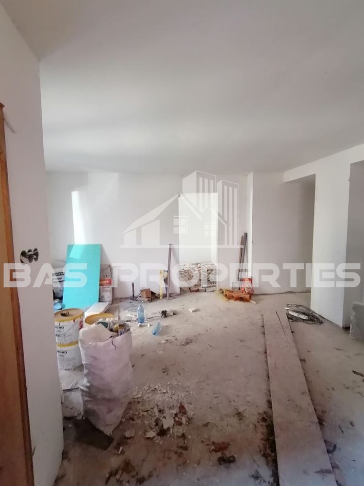 Продава ОФИС, гр. София, Редута